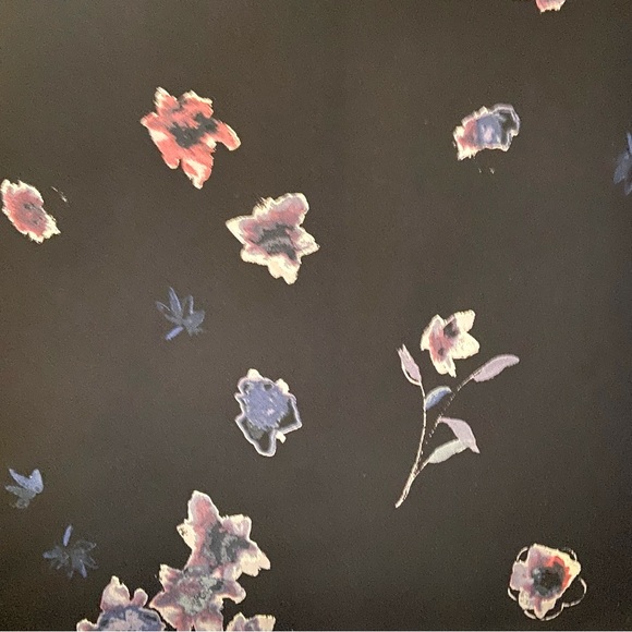 Babaton Murphy Sleeveless Blouse - Picture 3 of 4